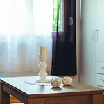 Music Time إيموتسكي